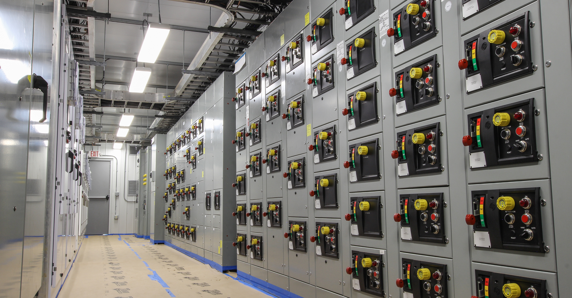 FreedomBuilt - Complete electrical systems FreedomBuilt - Complete electrical systems